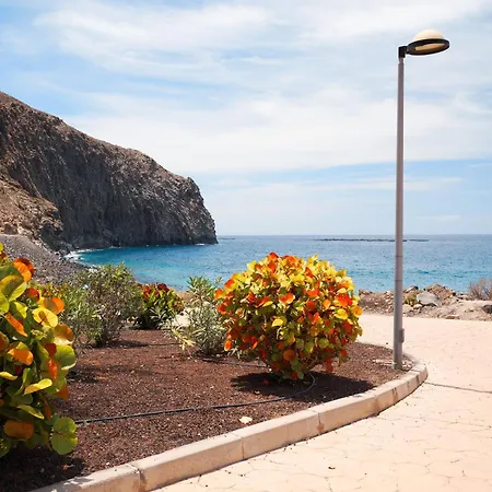 Ocean View With Private Jacuzzi & Complex Pool Villa Los Cristianos (Tenerife)